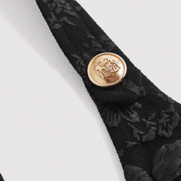 VEST - Picture 3 of 14